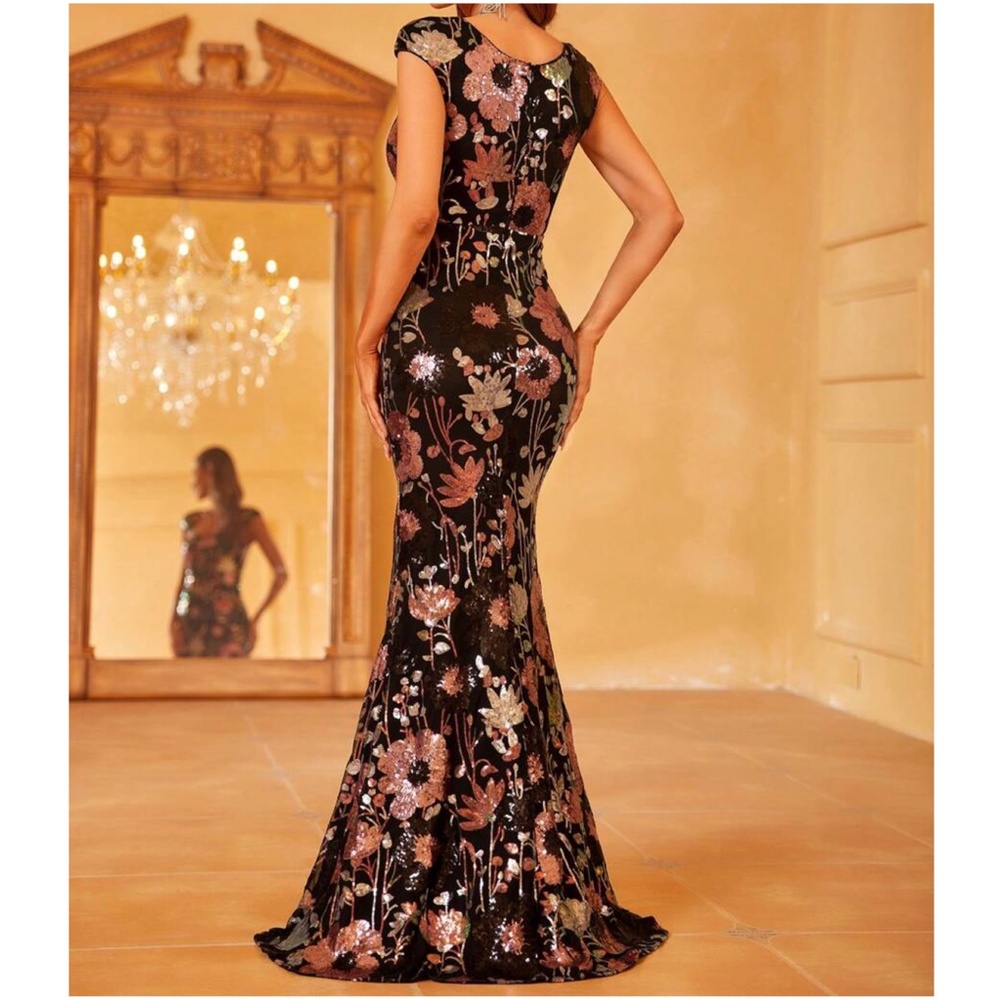 Luxe Floral Sequin Mermaid Hem Wedding Evening Formal Dress - Picture 8 of 9